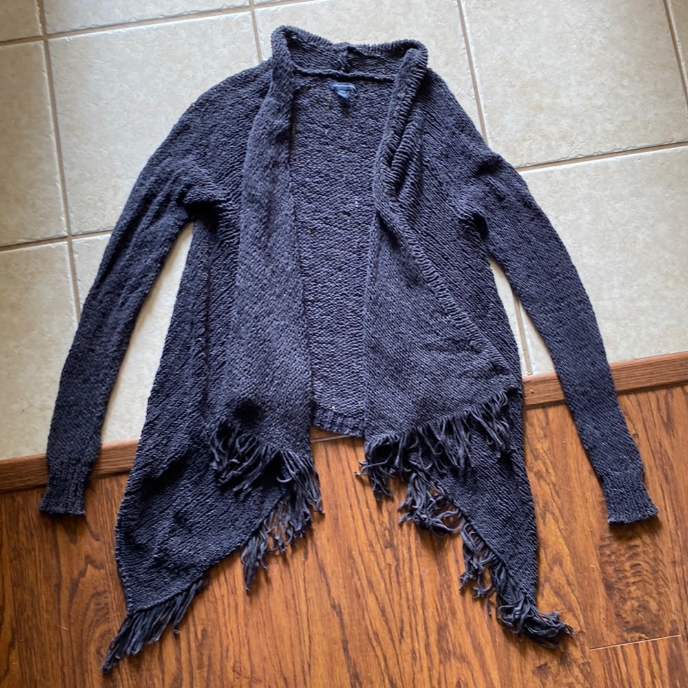 Like New: AEO Sweater Cardigan